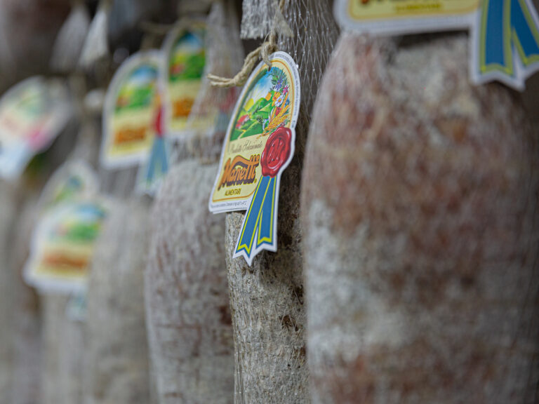 Ingrosso e Distribuzione Salumi Firenze, Pisa, Siena - Manetti